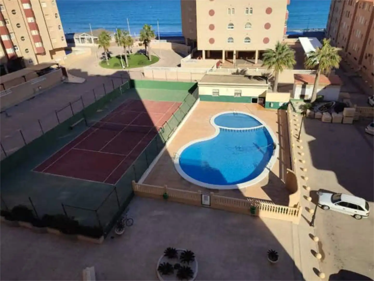 Piso en Urbanización Oasis - Foto 6