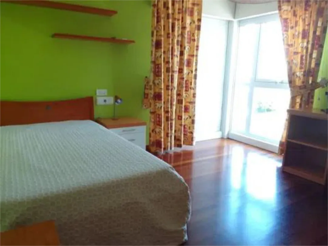 Casa adosada en Santiago de Compostela - Foto 5