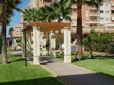 Piso en  Avenida del Editor Ángel Caffarena 8 - Foto 6
