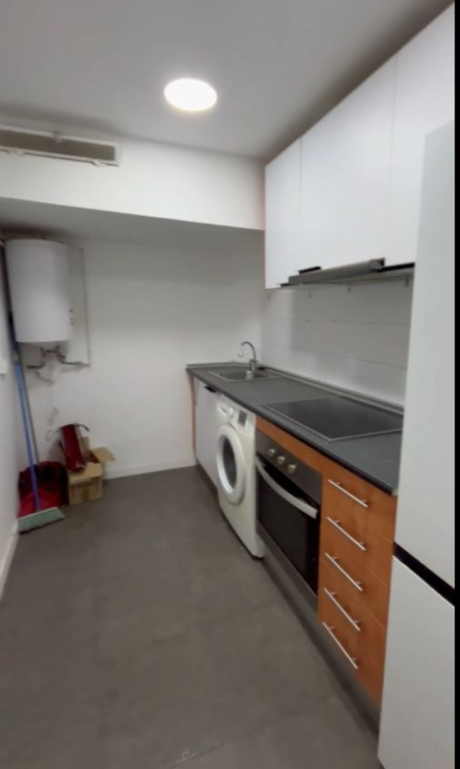 Estudio en calle d'En Roig, 17 - Foto 2