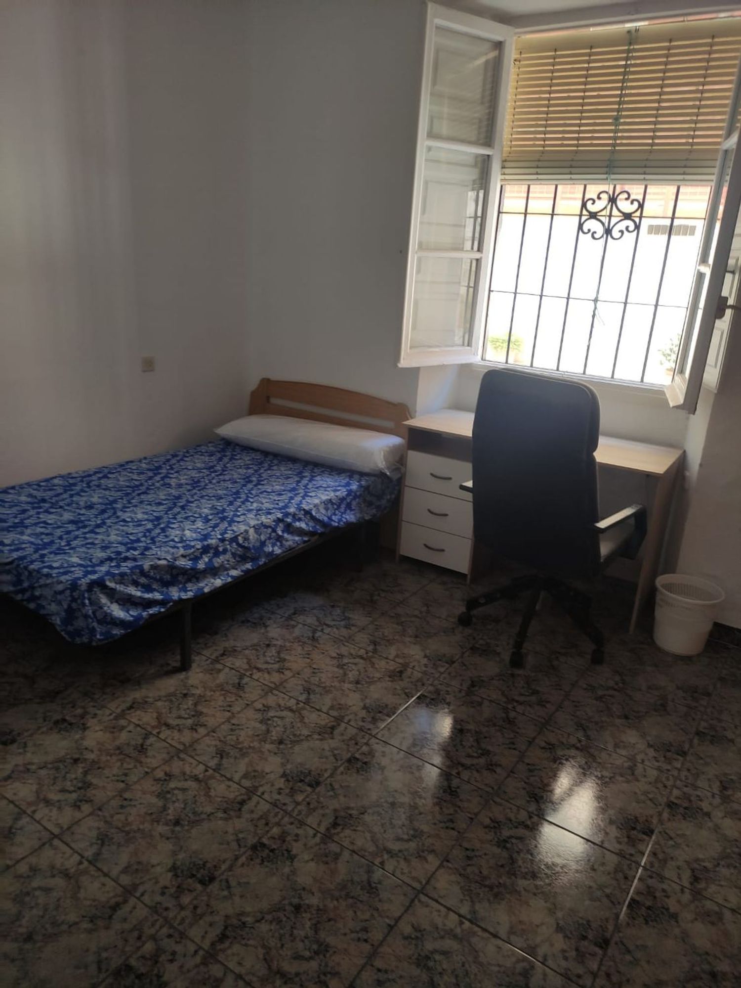 Piso en Calle Pintor Rodríguez Acosta, 5, Gran Capitán - Foto 5