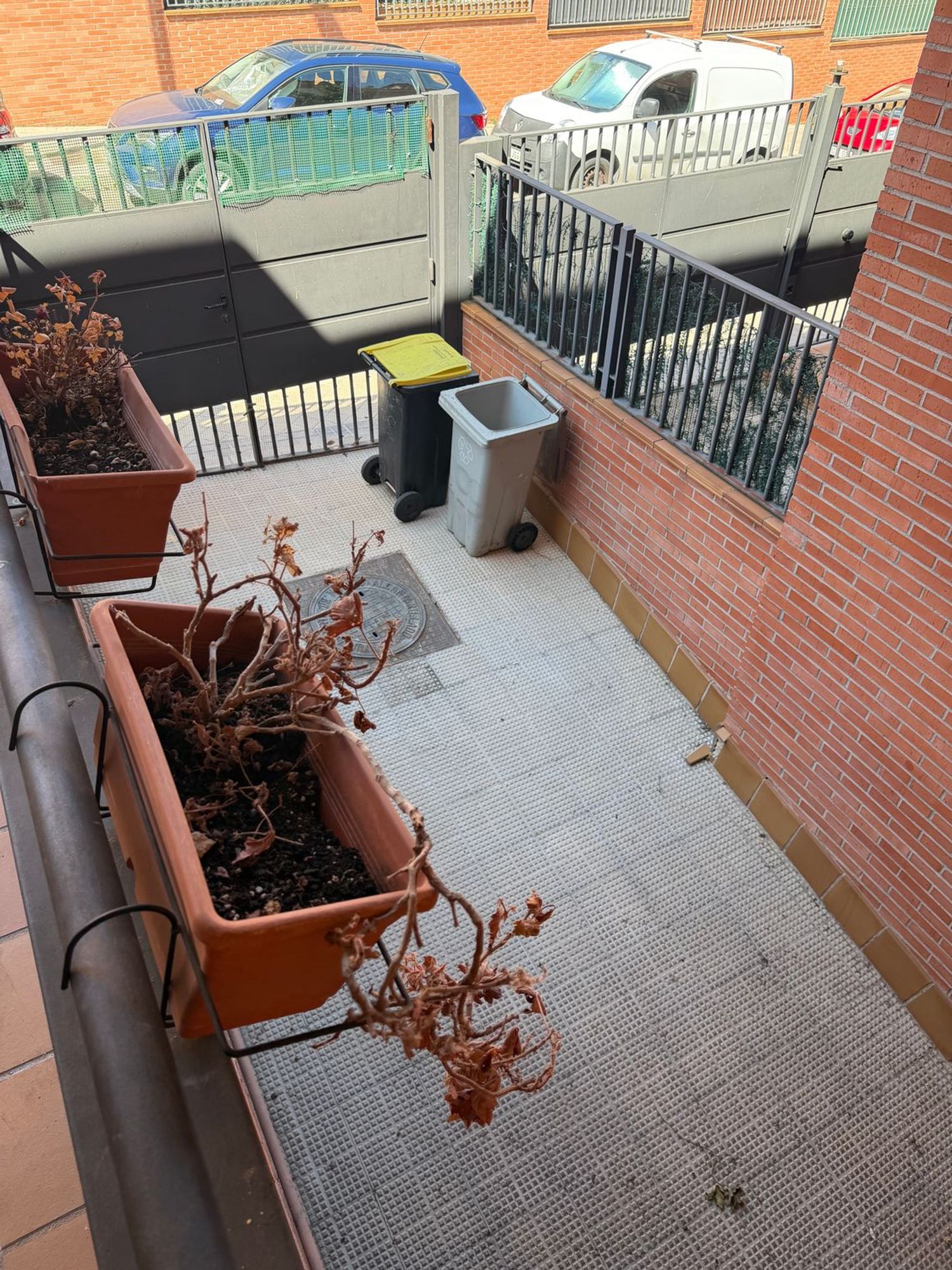 Chalet adosado en Calle Valle de Cardos, Valdezarza - Foto 3