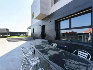 Chalet en  Ronda de Castilla Oeste 125 - Foto 5