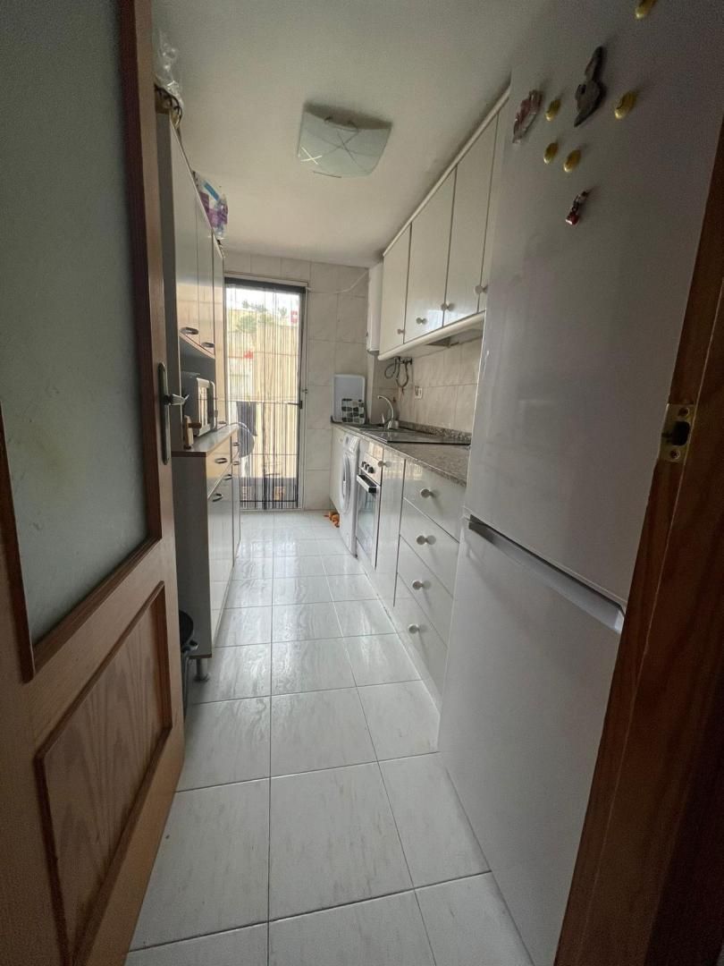 Piso en  Avinguda Benito Perez Galdos 4 - Foto 7