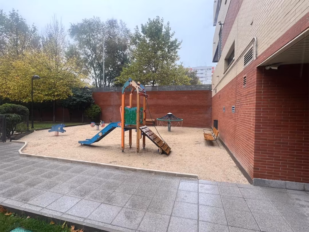 Piso en  Calle de Beasain 25 - Foto 33