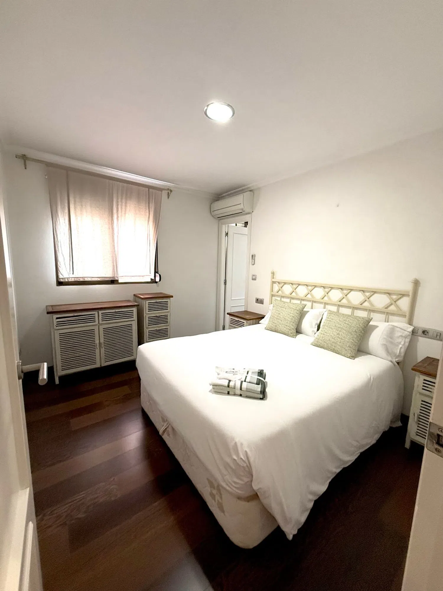 Piso en calle Josep Burguera, 25 - Foto 4