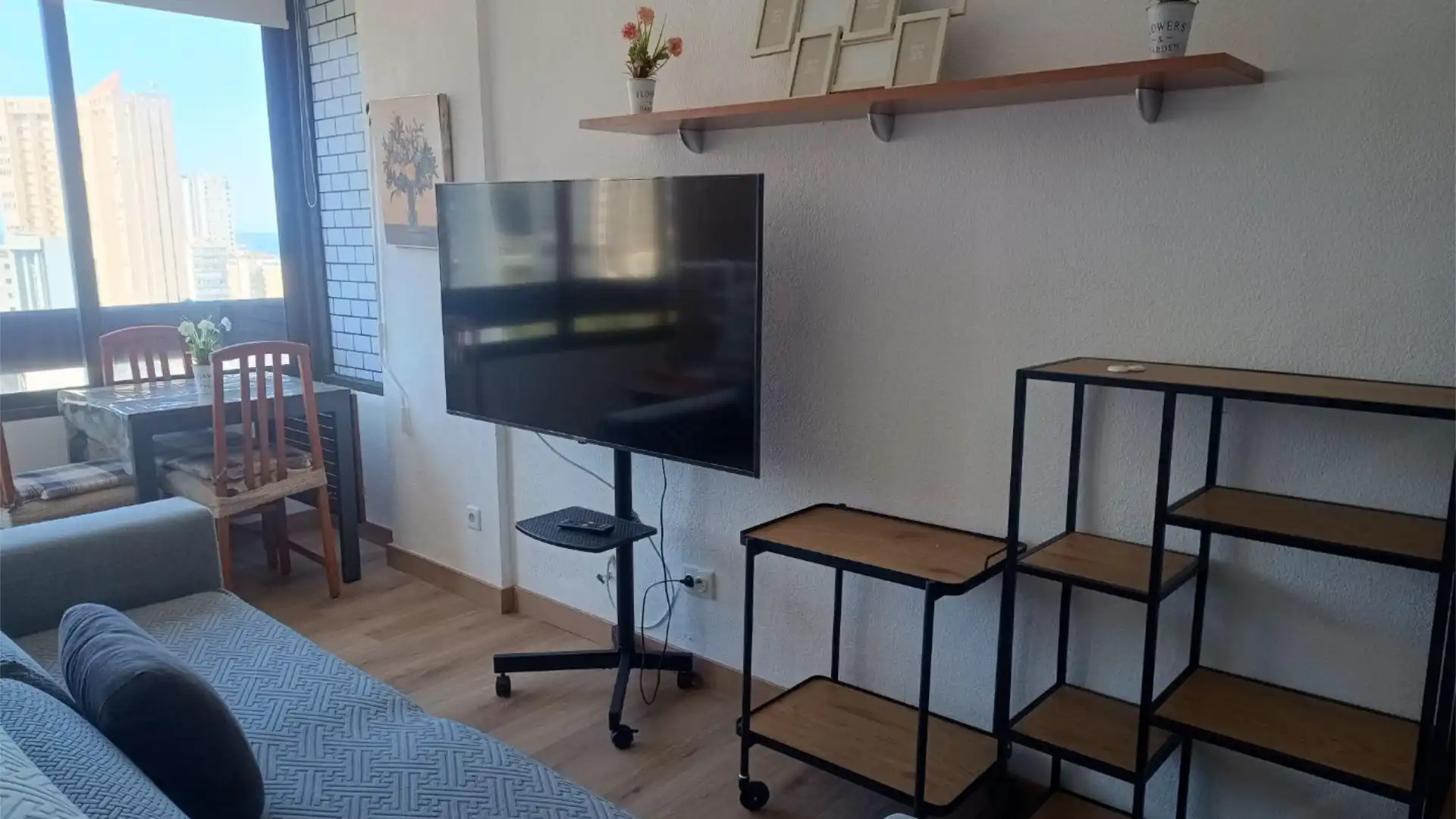 Piso en  Calle de Bruselas 9 - Foto 3