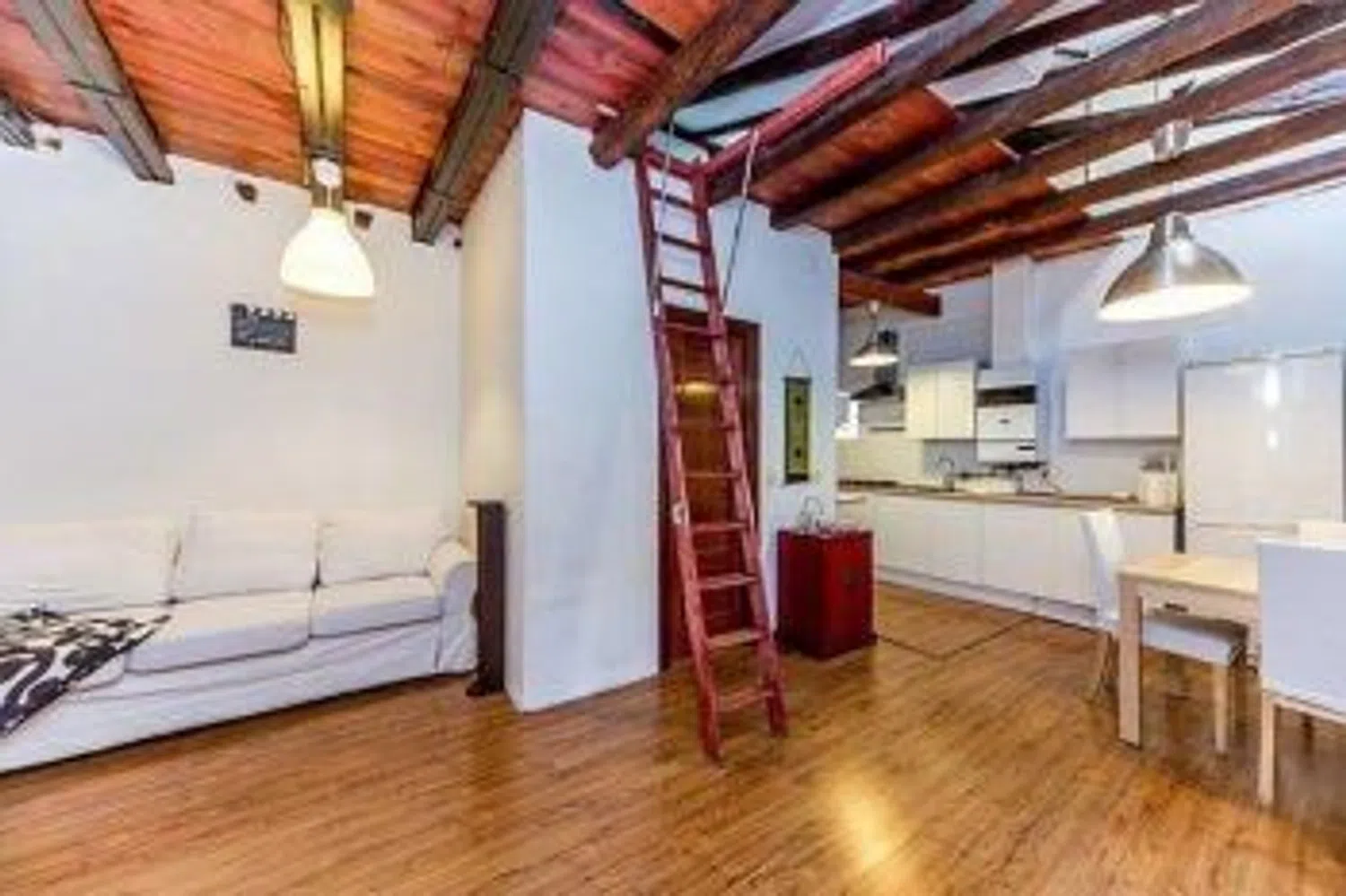 Piso en C. de Rodas, 7 - Foto 1