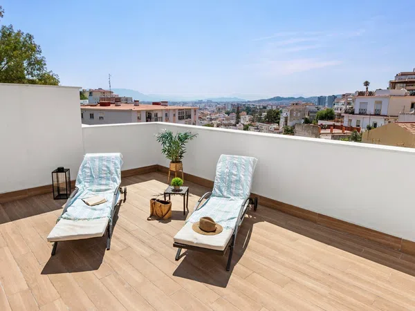 Chalet adosado en Calle Félix Revello de Toro, 9, Limonar - Foto 2