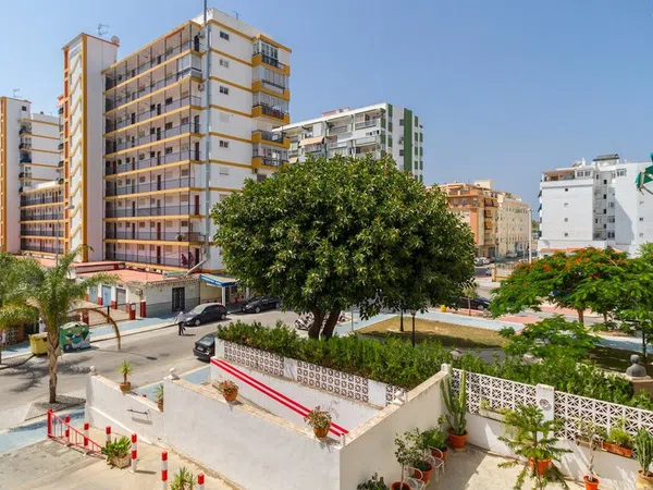 Dúplex en Avenida Doctor Marañón, 6, Poniente - Faro - Foto 1