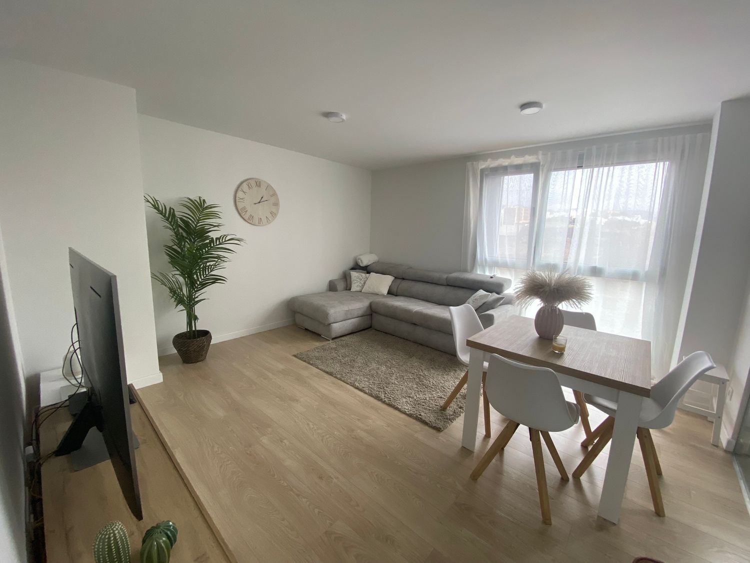 Piso en calle Hermanos Domínguez Santana, 12 - Foto 1