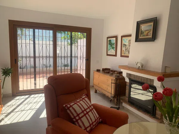 Chalet pareado en Avenida Nueva Almería, 18 - Foto 3