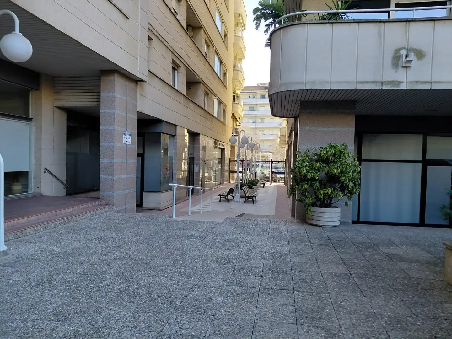 Local comercial en Sant Cugat del Vallès - Foto 3