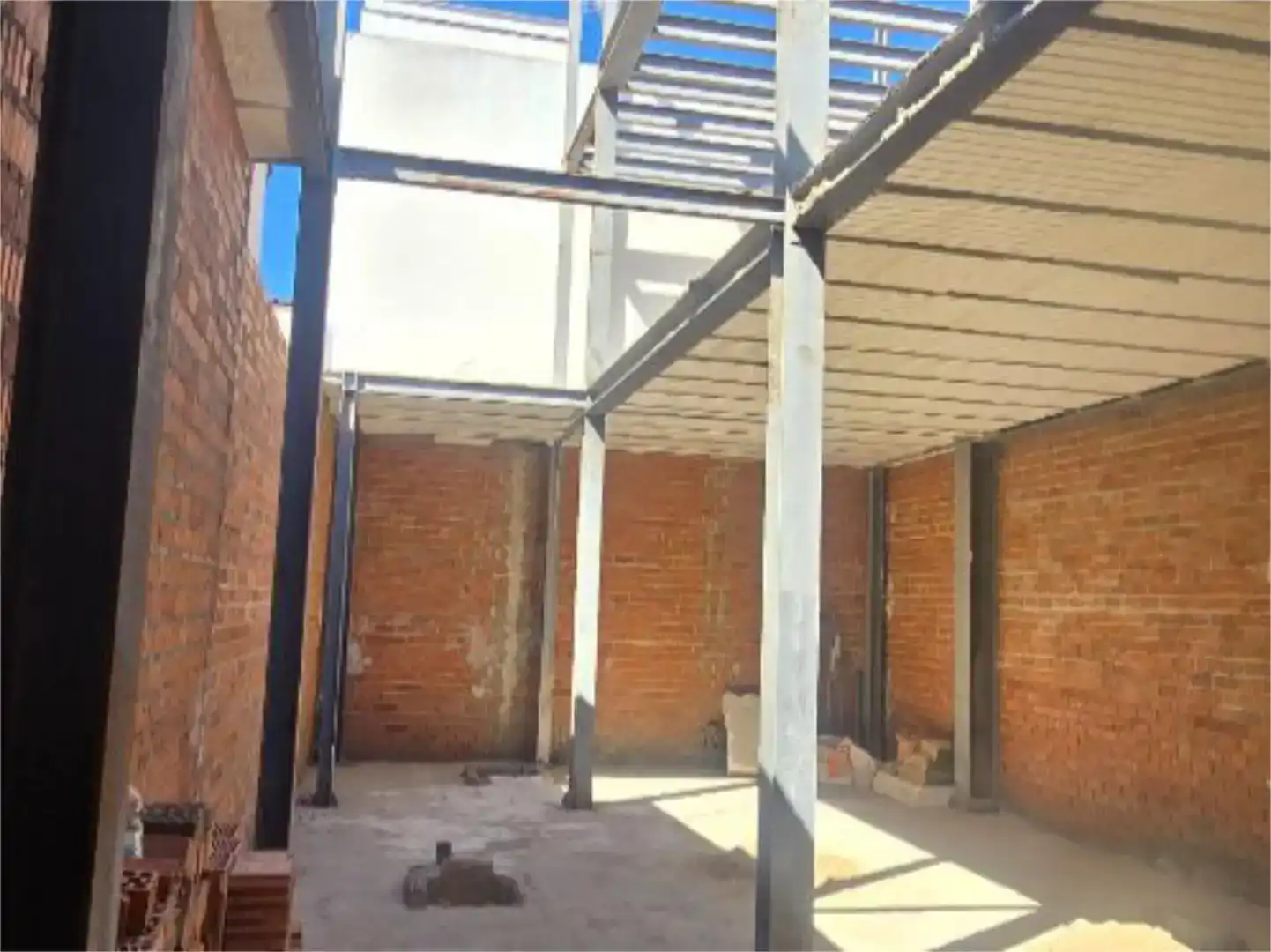 Casa adosada en  Calle Antón Ruiz 8 - Foto 4