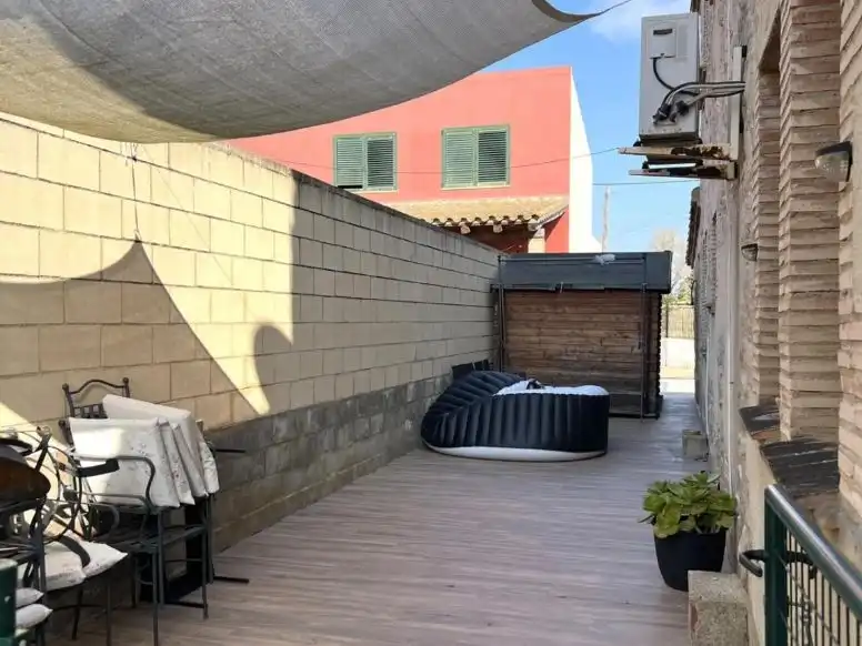Chalet en  Carrer de Monturiol 1 - Foto 34