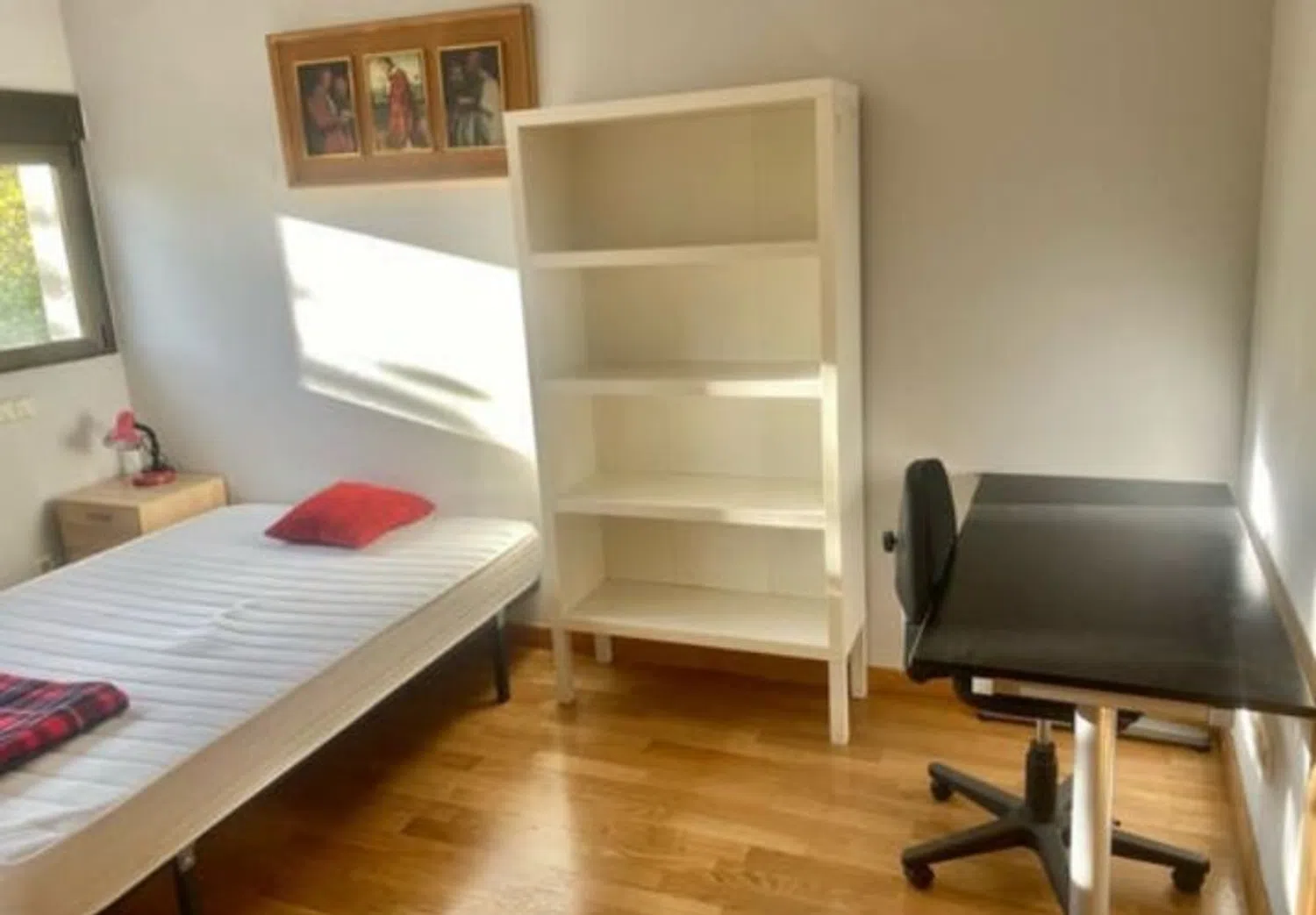 Piso en avenida de Pérez Galdós, 40