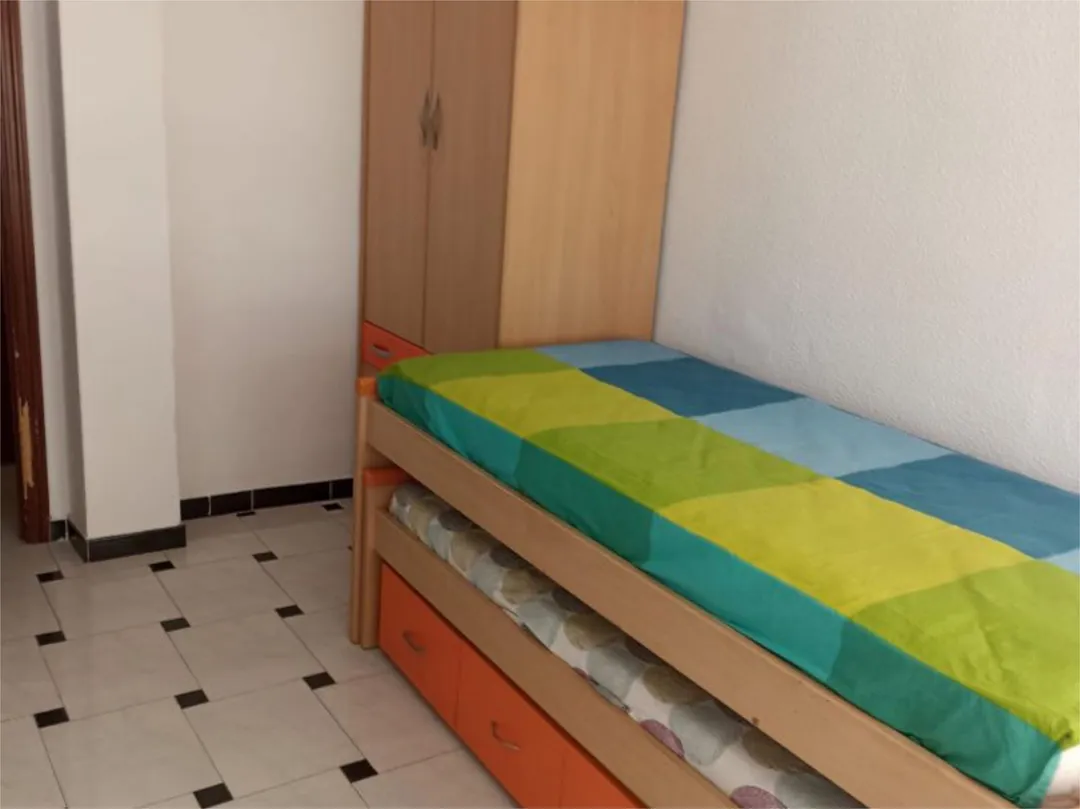 Piso en  Calle Martínez de la Rosa 94 - Foto 5