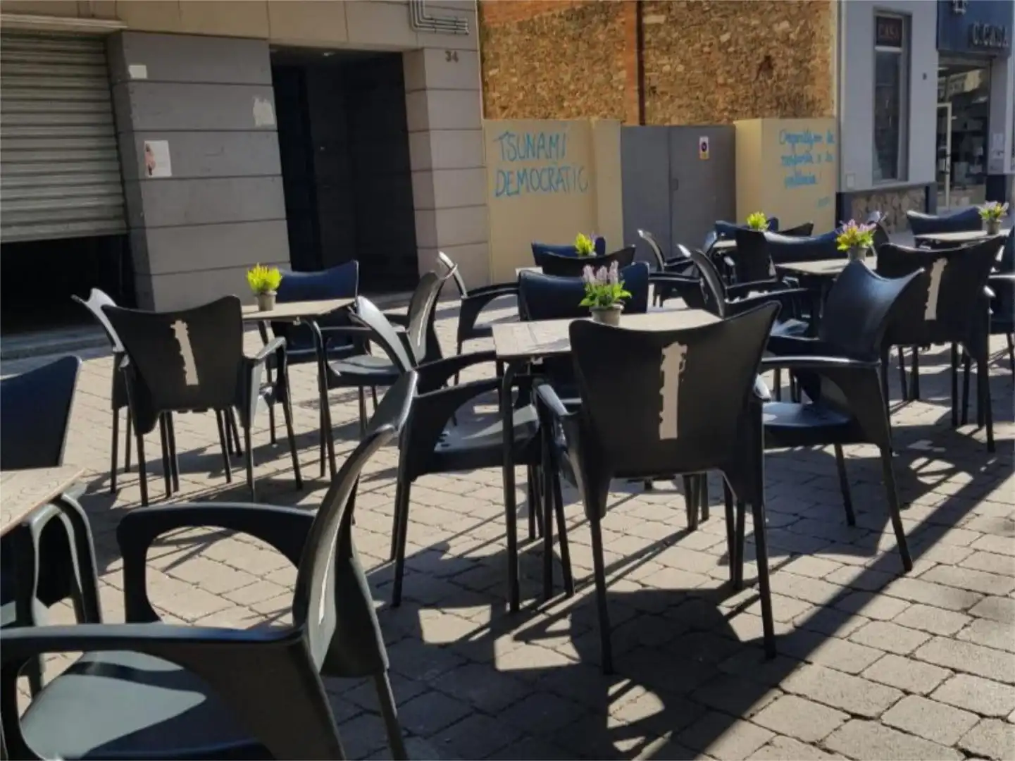 Local comercial en  Carrer Doctor Klein 23 - Foto 2