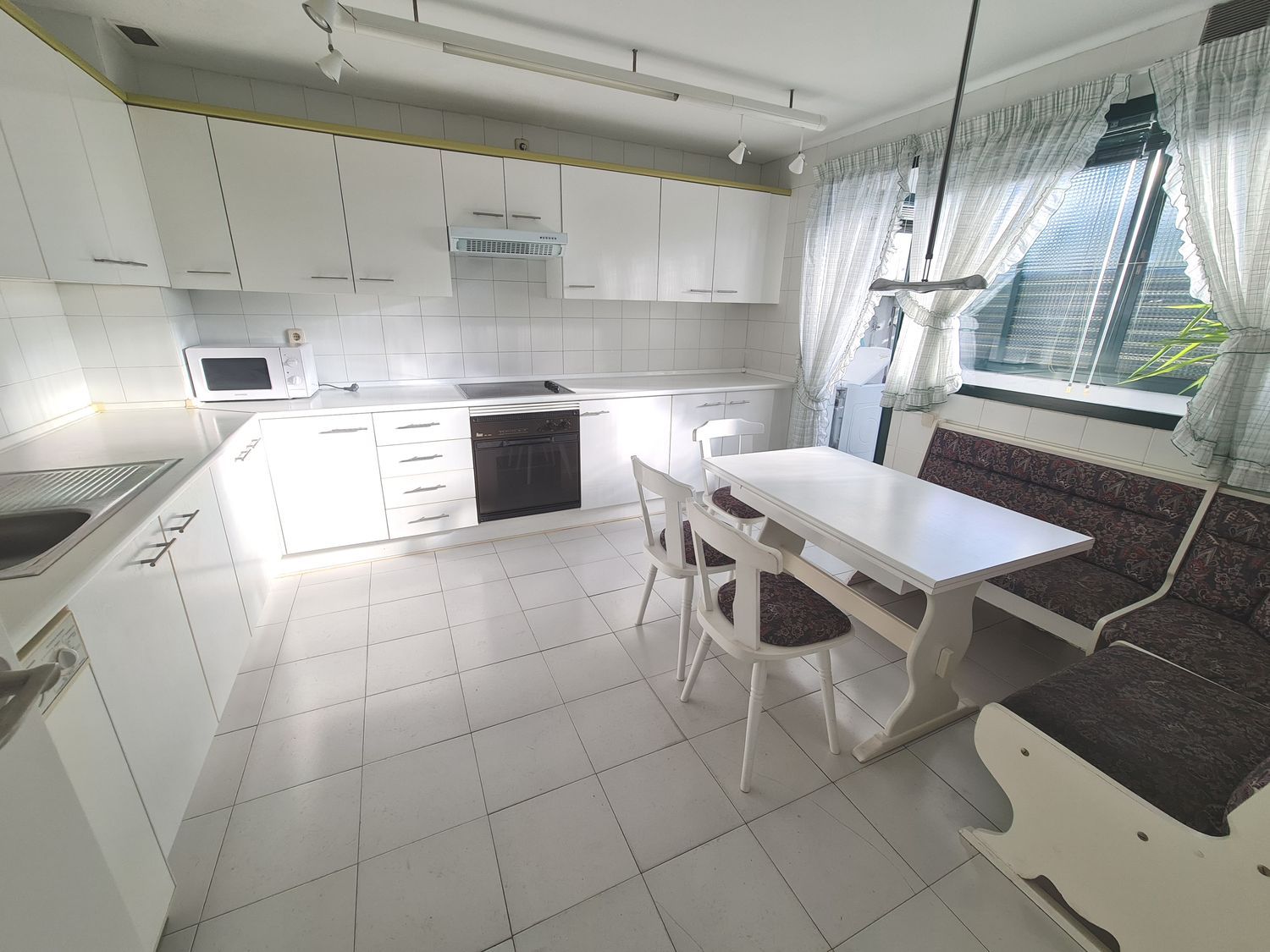 Chalet adosado en calle Playa de Sangenjo, 98 - Foto 9