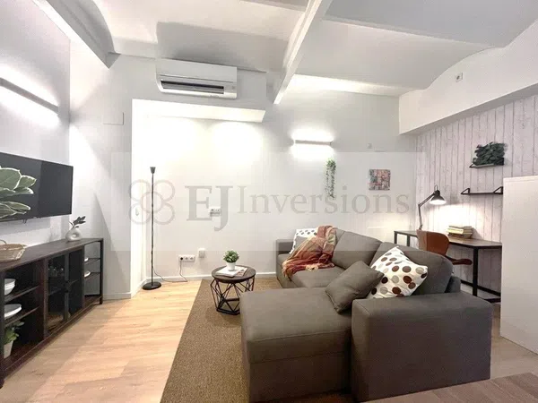 Piso en Calle del Camp, Sant Gervasi - Galvany - Foto 3