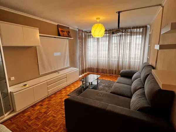 Piso en calle de García Barbón, 98