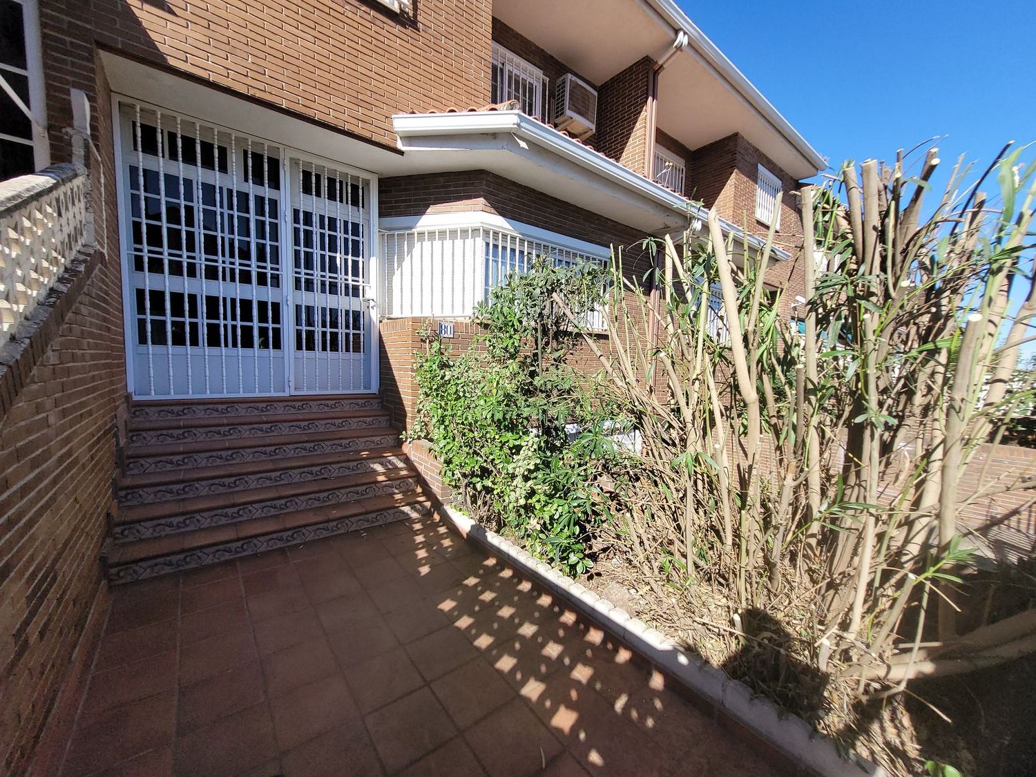 Chalet adosado en Avenida de Francisco Chico Mendes s/n, Perales del Rio, Perales del Rio - Foto 2