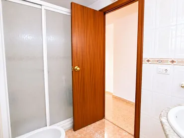 Piso en  Avenida València 29 - Foto 9
