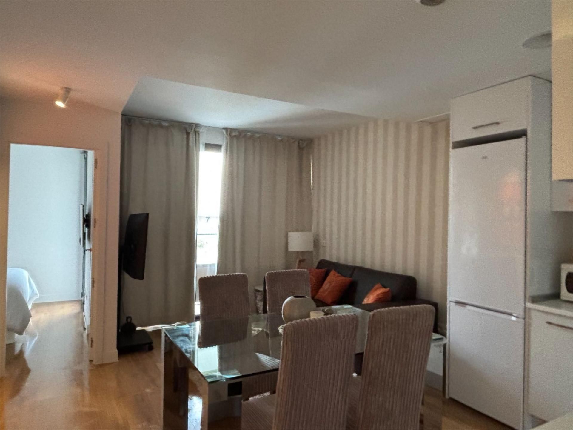 Piso en  Avenida de los Montes de Oca 22 - Foto 1