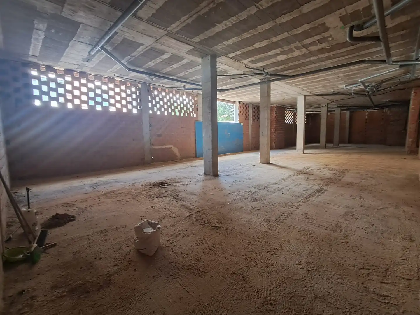 Local comercial en  Carrer Montcada - Foto 7