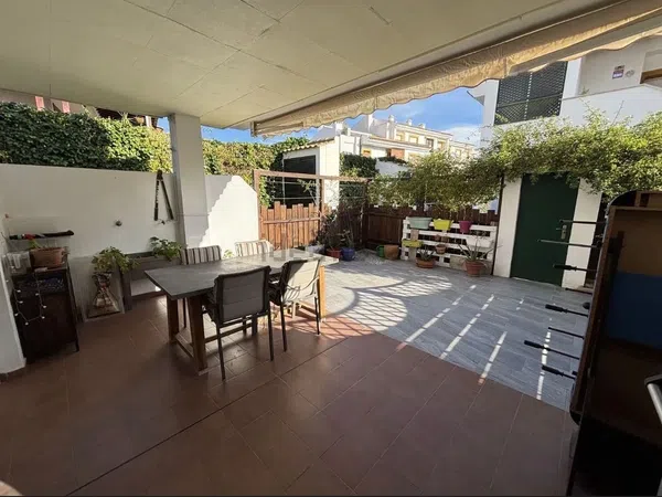 Chalet adosado en avenida Conrado Albaladejo, 39 - Foto 2