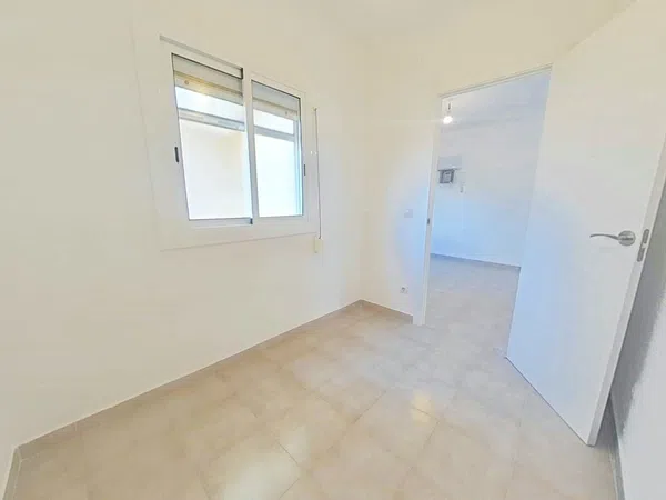 Piso en Barrio Lloreda - Foto 11