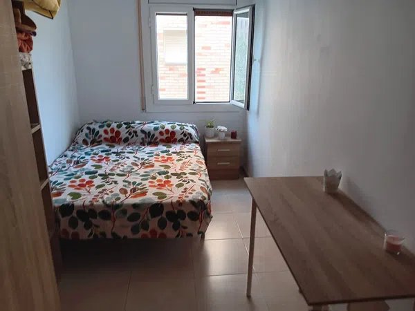 Piso en calle Aiguamolls, 111111 - Foto 6