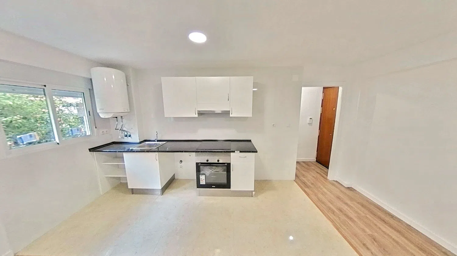 Piso en Barrio Tormos - Foto 3