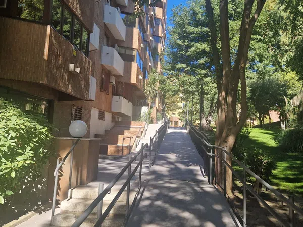 Piso en calle de Bocángel, 18