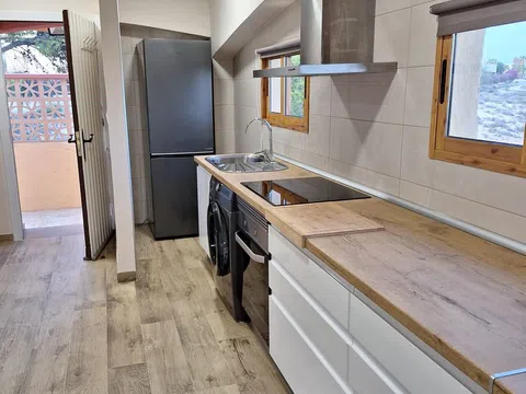 Estudio en calle Azafrán, 60