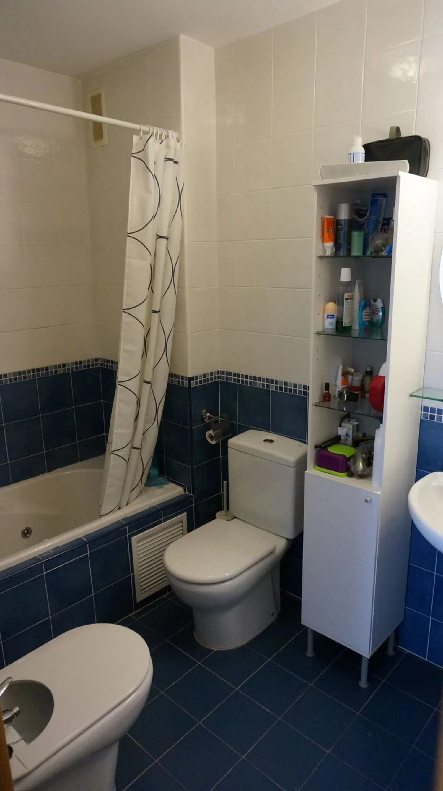 Piso en avenida Juan Carlos I, 40 - Foto 2