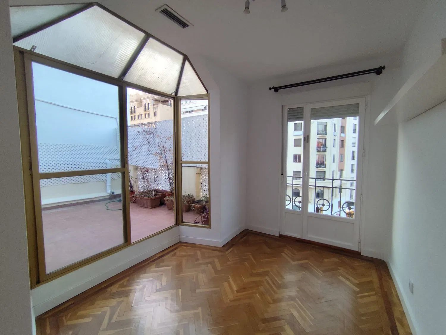 Piso en avenida de la Reina Victoria, 3 - Foto 5