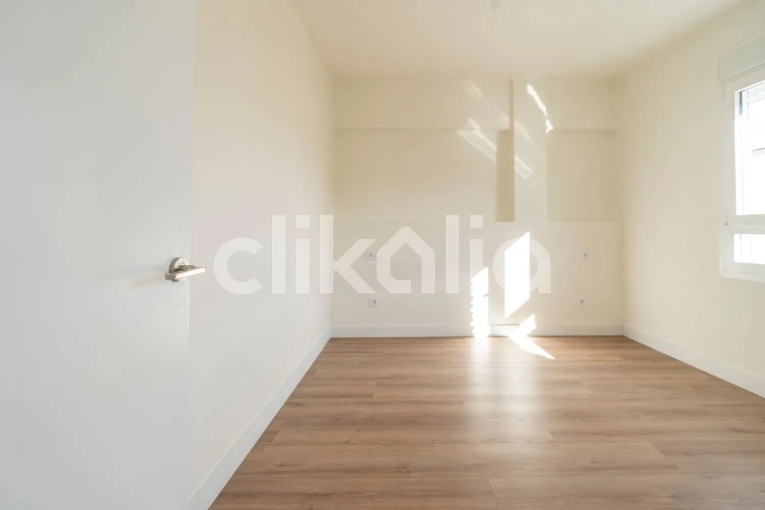 Piso en calle Ramón y Cajal - Foto 19