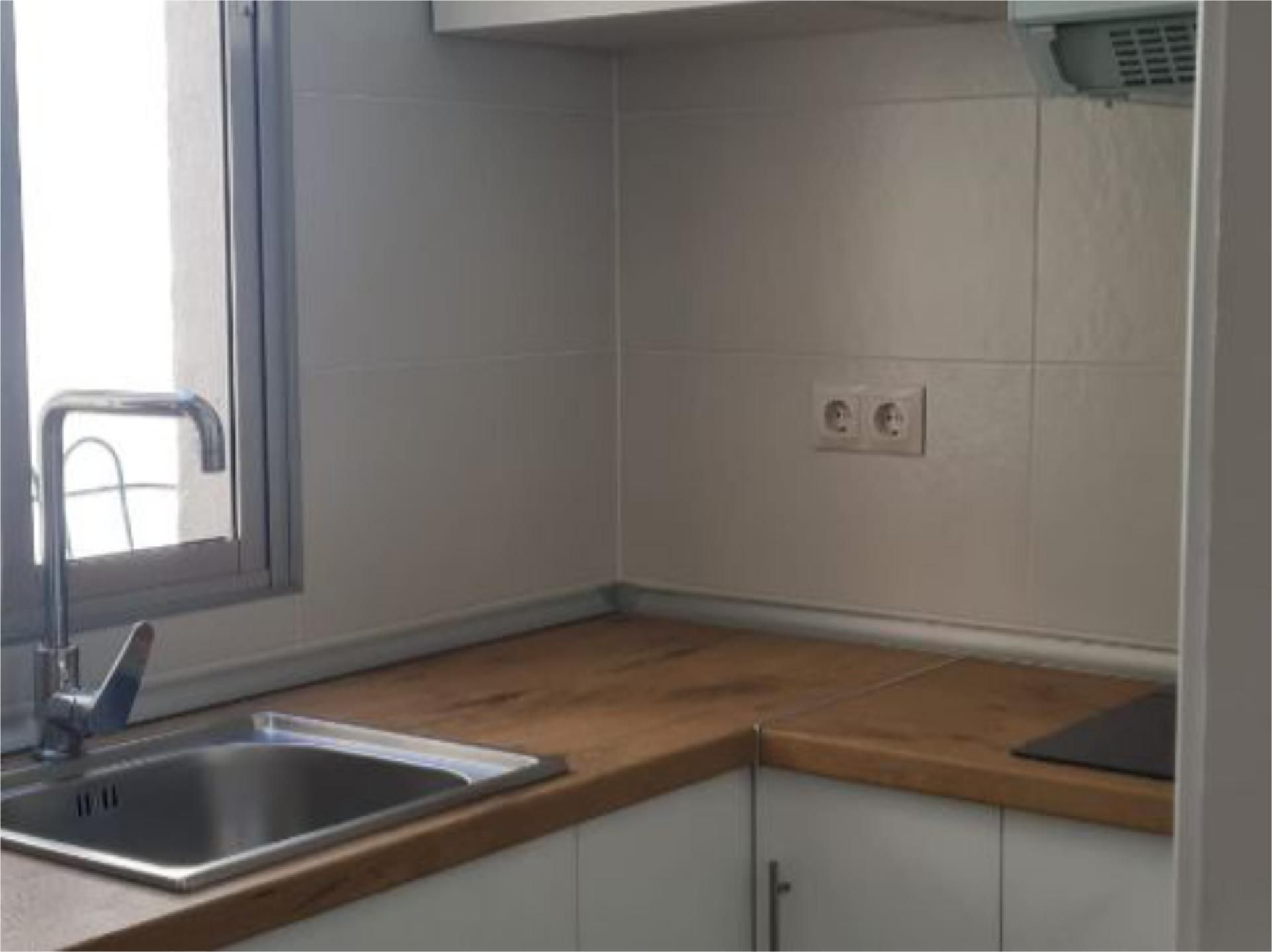 Dúplex en  Calle del Puerto Canfranc 1 - Foto 8