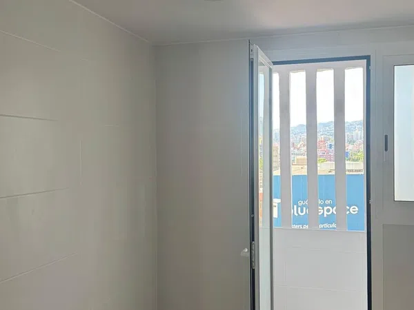 Piso en Avenida Mare de Déu de Bellvitge, 220, Bellvitge - Foto 3