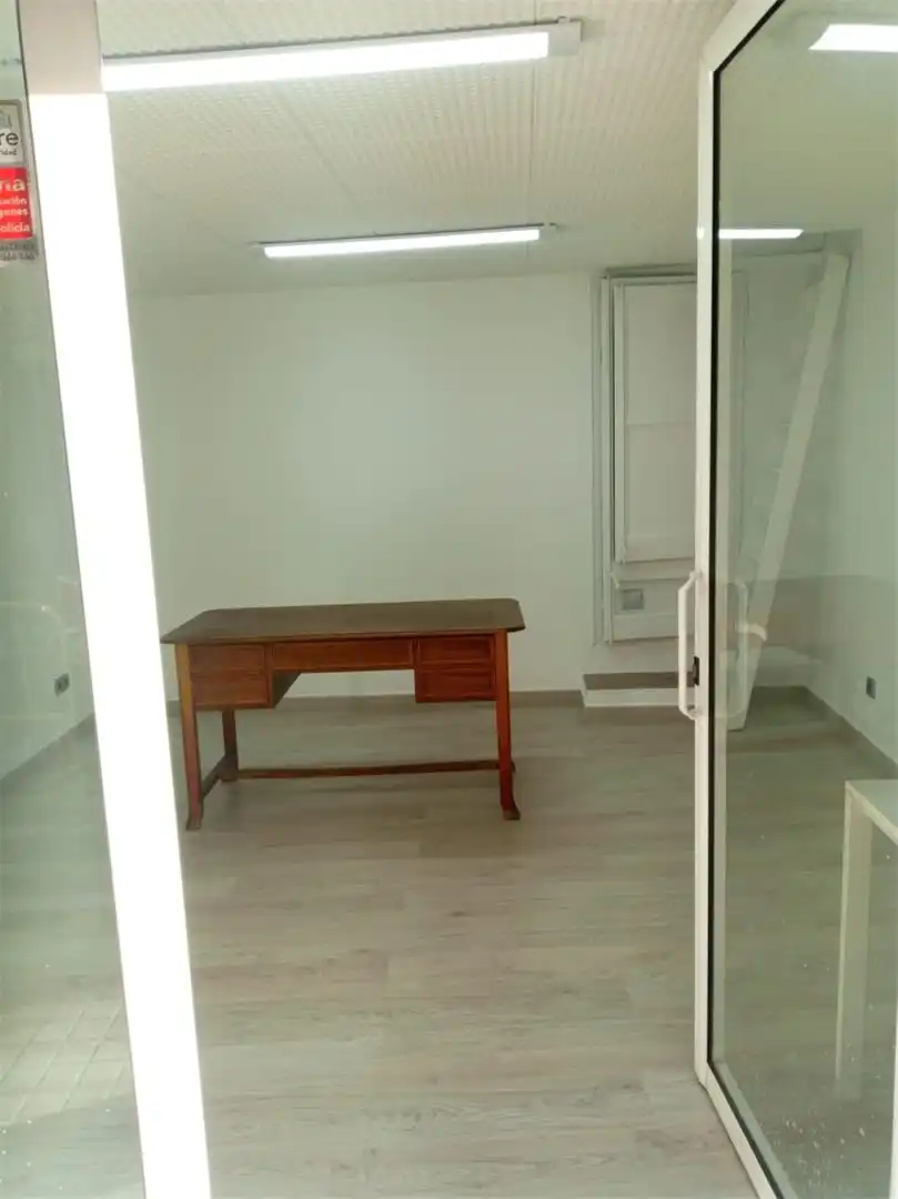 Local comercial en  Carrer del Progrés - Foto 4