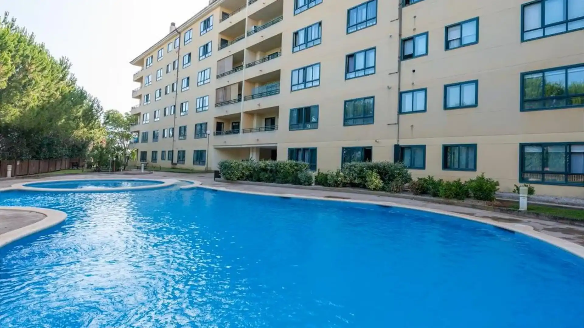 Planta baja en  Carrer de Juan Gris 15 - Foto 1