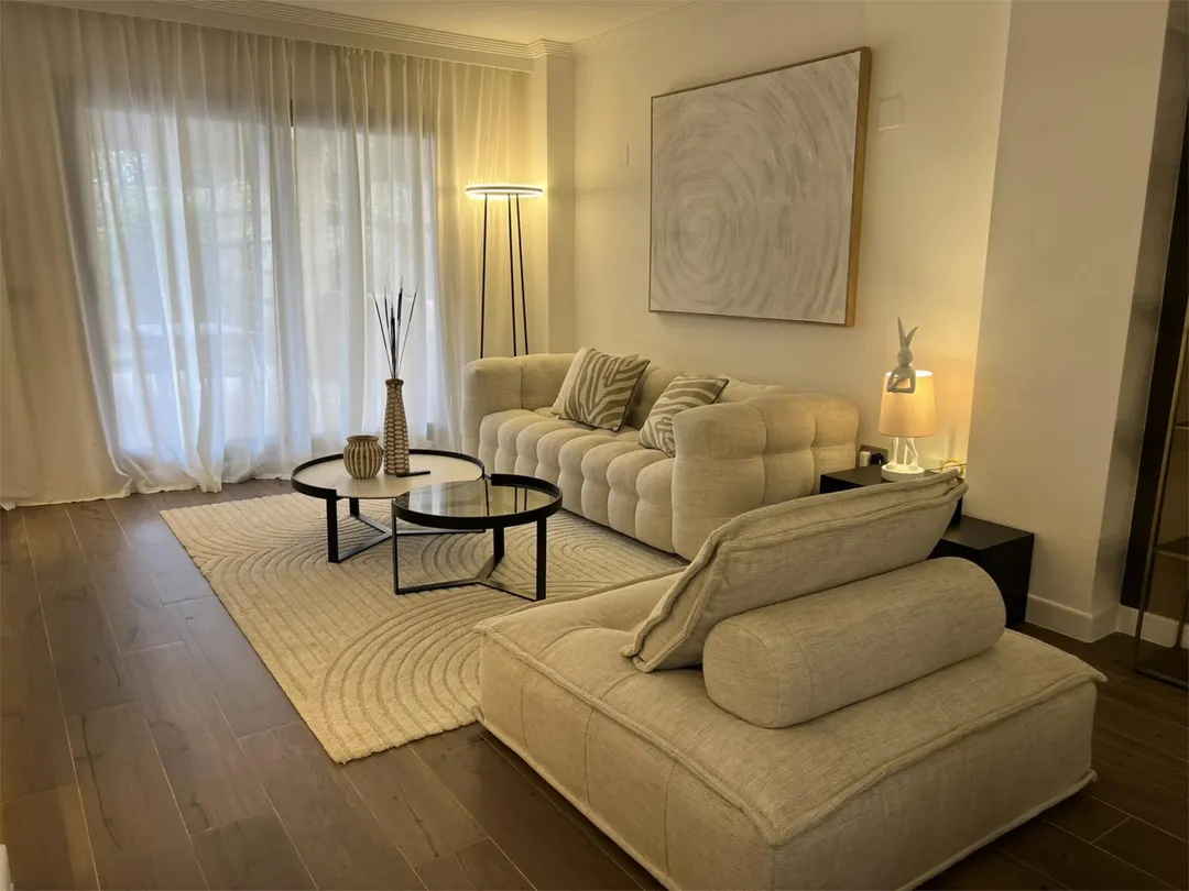 Piso en  Avenida de la Resina 7