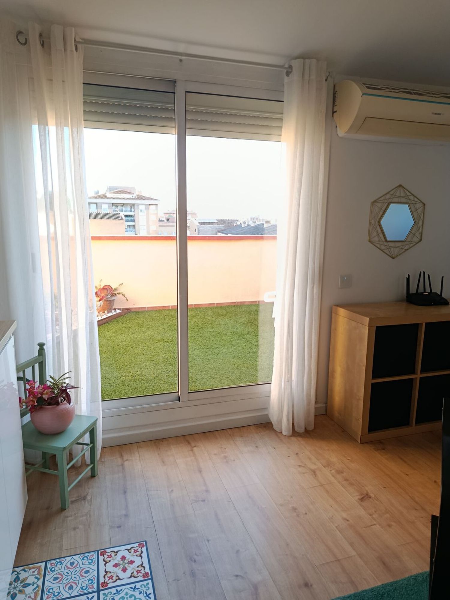 Estudio en calle de Mercè Rodoreda, 35 - Foto 3