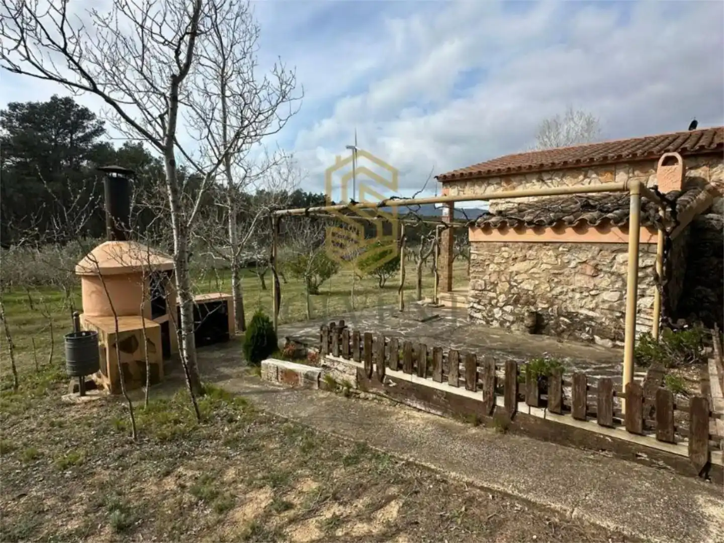 Finca rústica en  Carrer Emburgada 36 - Foto 4