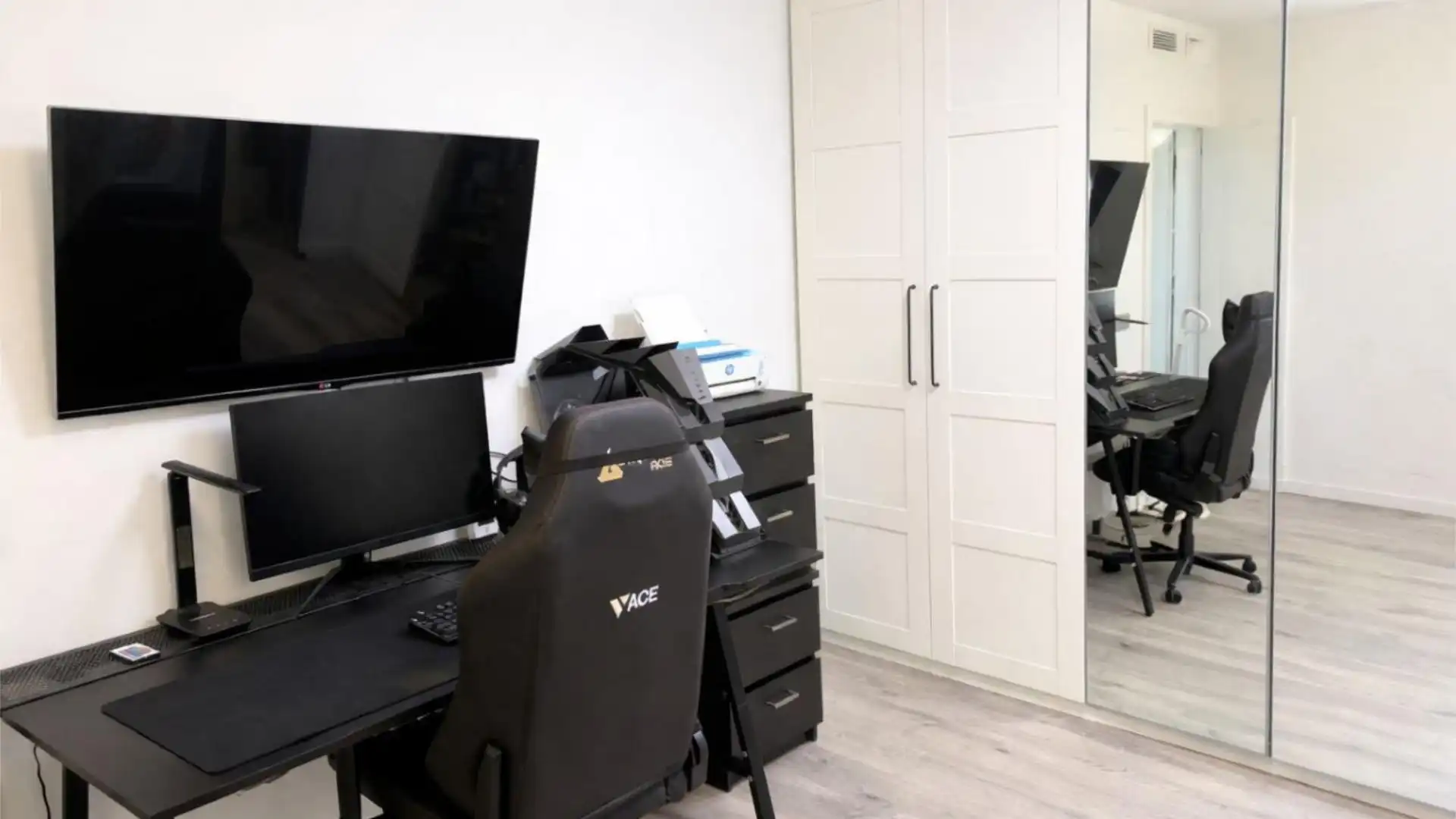 Piso en  Carrer de Vicent Andrés Estellés 14 - Foto 8