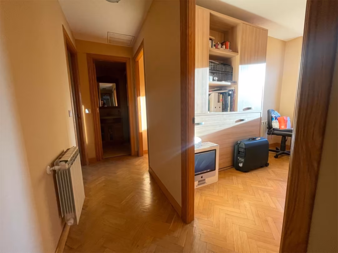 Piso en  Avenida de Camilo José Cela 11 - Foto 12