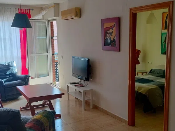 Piso en Calle Villa Cisneros, 3, Zona Juan de Borbón - Foto 2