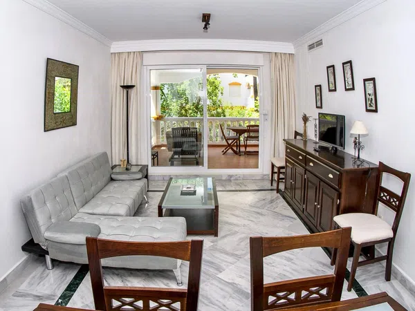 Piso en avenida Príncipe Salman, 1