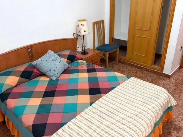 Piso en Calle Lagunas de Ruidera, 648, Zona Lago - Los Almendros - Foto 12
